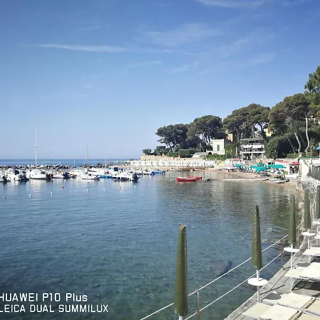 Castiglioncello Suite Apartahotel