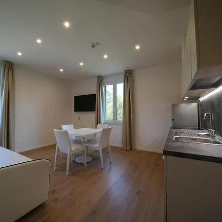 Ξενοδοχείο με διαμερίσματα Castiglioncello Suite