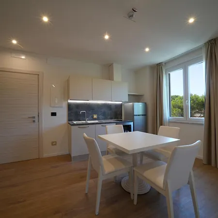 Ξενοδοχείο με διαμερίσματα Castiglioncello Suite