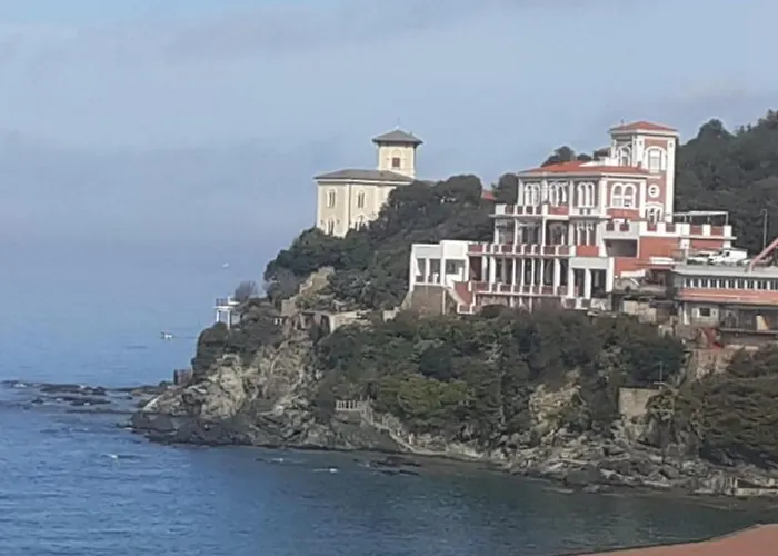 아파트호텔 Hotiday Castiglioncello Suite 4*